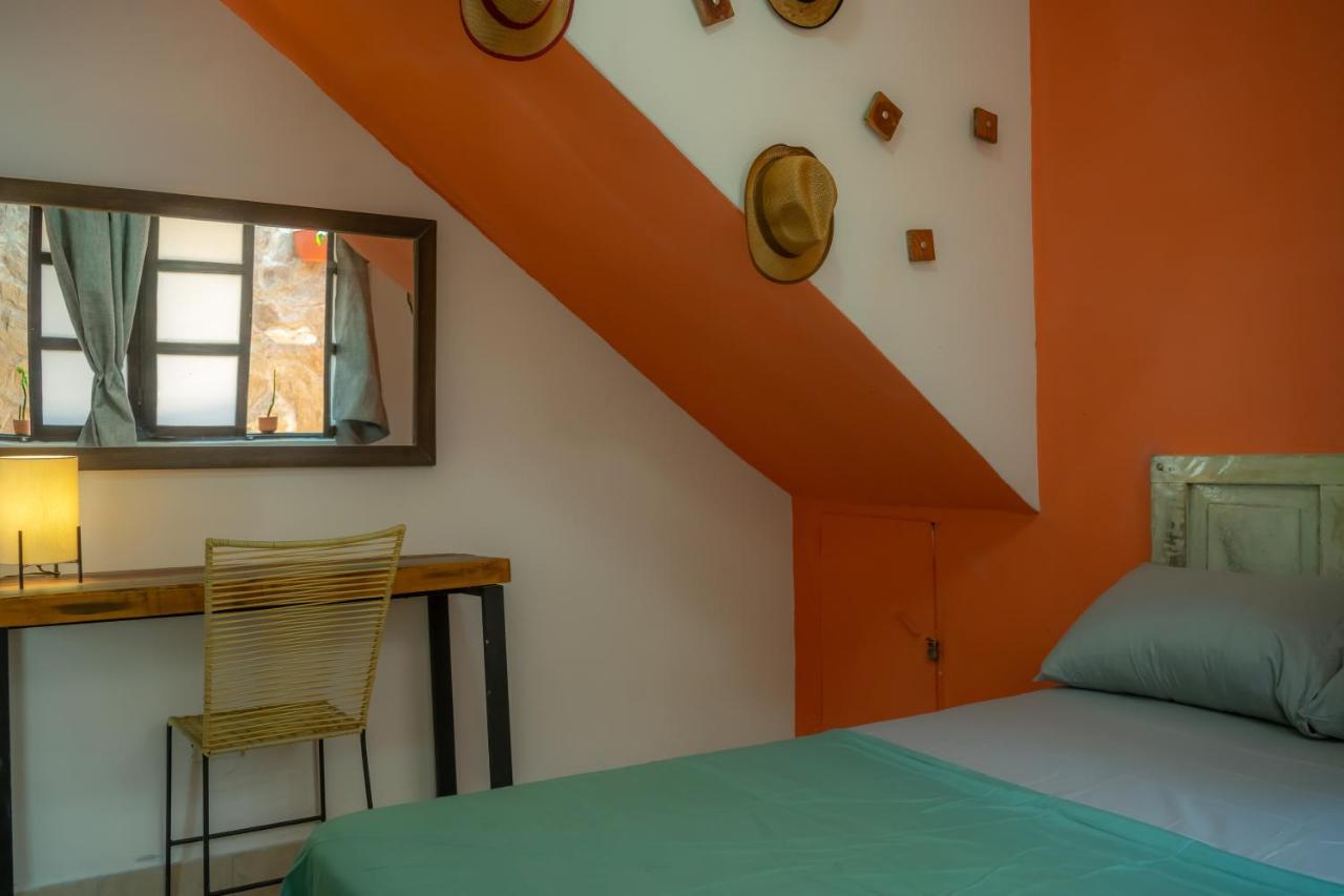 La Casa Del Sombrero Apartment ซันตามาร์ตา ภายนอก รูปภาพ